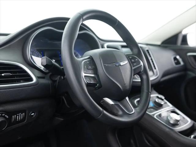 2017 Chrysler 200 Limited Platinum