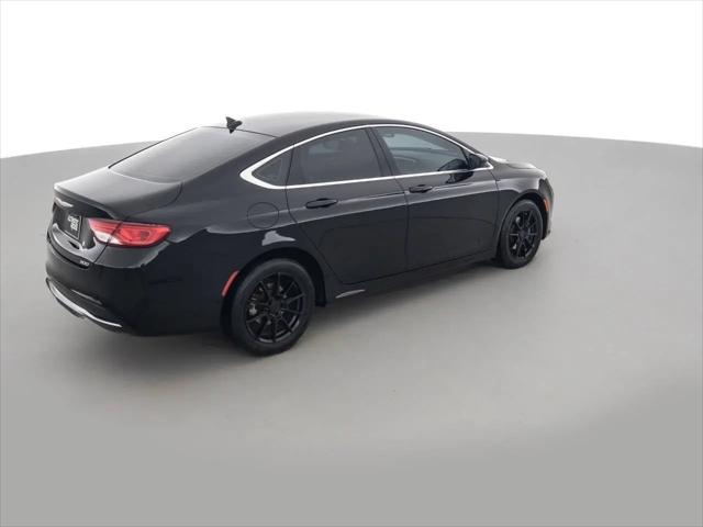 2017 Chrysler 200 Limited Platinum