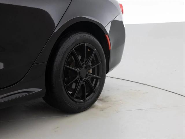 2017 Chrysler 200 Limited Platinum