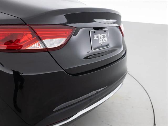 2017 Chrysler 200 Limited Platinum