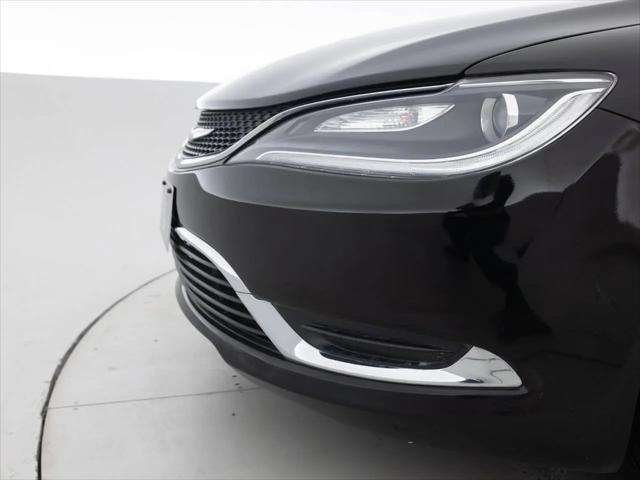 2017 Chrysler 200 Limited Platinum