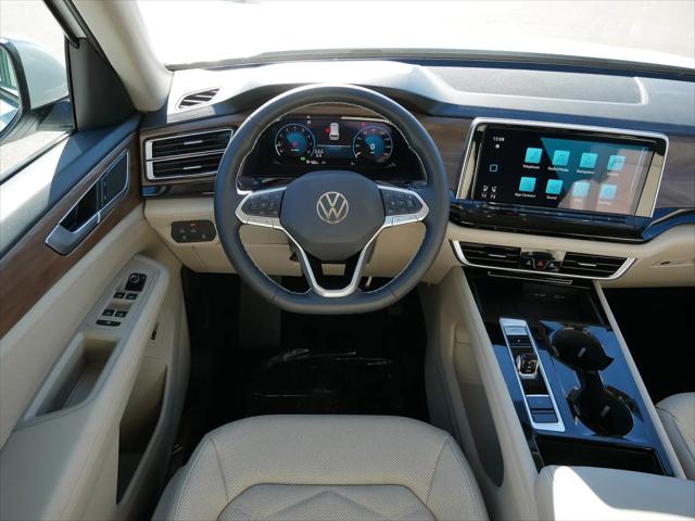2026 Volkswagen Atlas SE with Technology