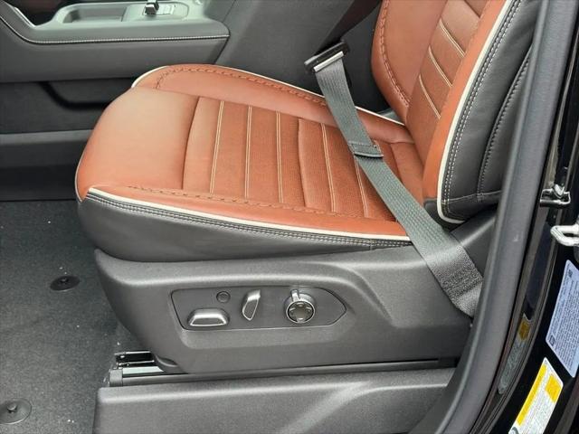 2026 GMC Sierra 2500HD Crew Cab, Standard Bed, Denali Ultimate, 4WD