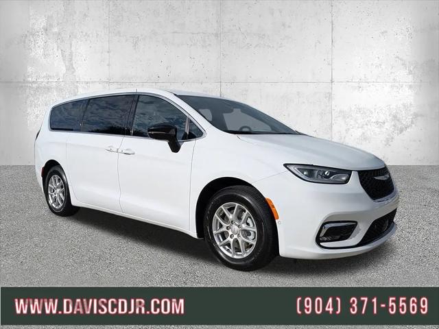 2026 Chrysler Pacifica Select for sale in Yulee, FL