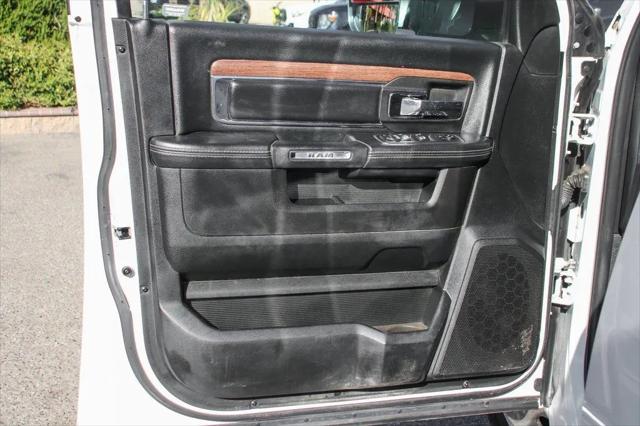 2018 Ram 3500 Laramie Crew Cab 4x4 8 Box