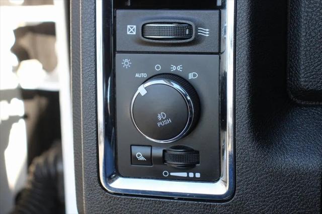 2018 Ram 3500 Laramie Crew Cab 4x4 8 Box