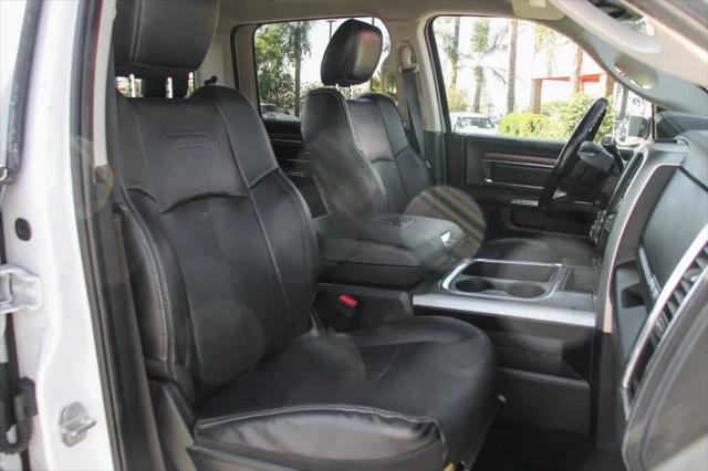 2018 Ram 3500 Laramie Crew Cab 4x4 8 Box