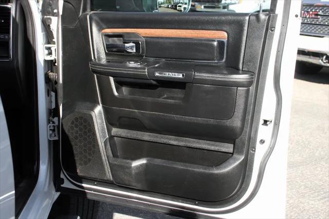 2018 Ram 3500 Laramie Crew Cab 4x4 8 Box