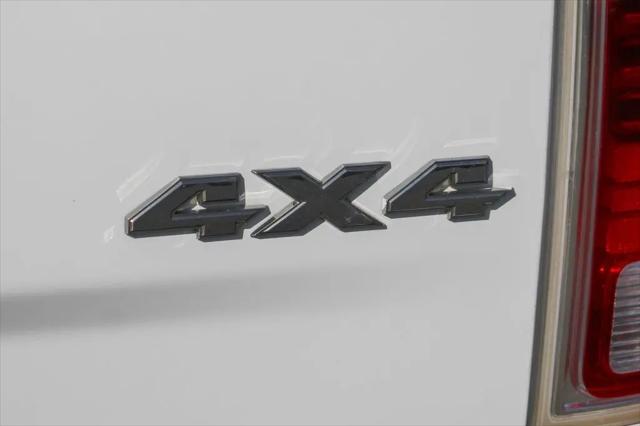 2018 Ram 3500 Laramie Crew Cab 4x4 8 Box