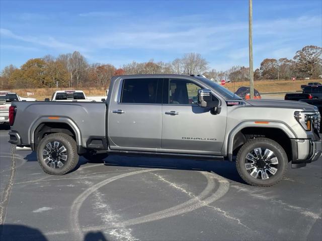 2026 GMC Sierra 2500HD Crew Cab, Standard Bed, Denali, 4WD