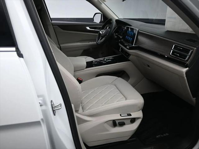 2026 Volkswagen Atlas SEL Premium R-Line