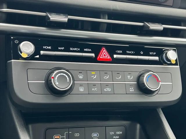 2026 Hyundai Santa Cruz SE