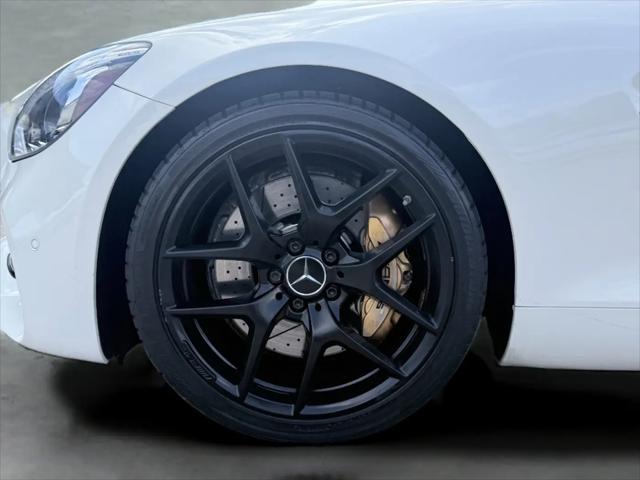 2018 Mercedes-Benz AMG GT Standard