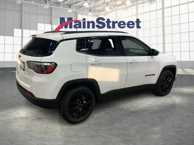 2026 Jeep Compass Latitude Altitude