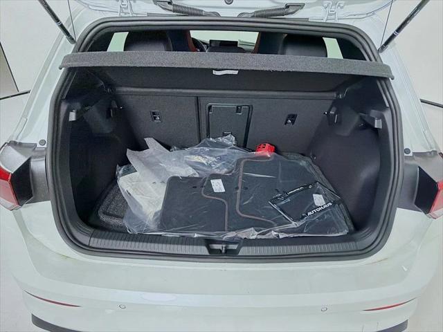 2026 Volkswagen Golf GTI SE