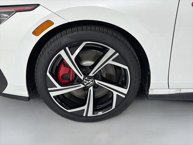2026 Volkswagen Golf GTI SE