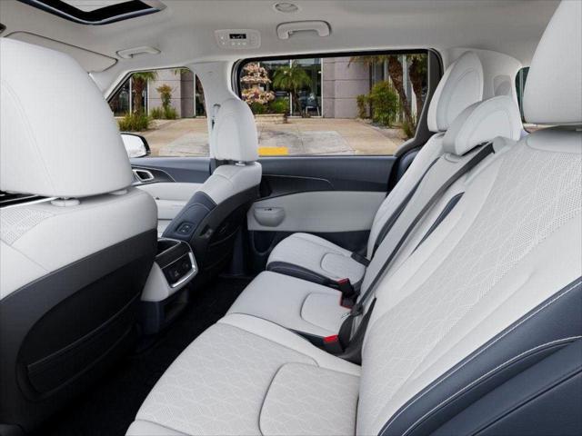 2026 Kia Carnival MPV SX