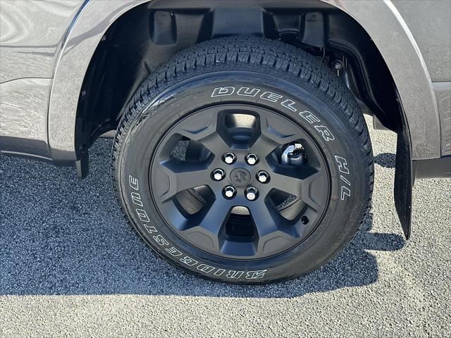 2026 Ram 1500 Big Horn Crew Cab 4x4 5'7" Box