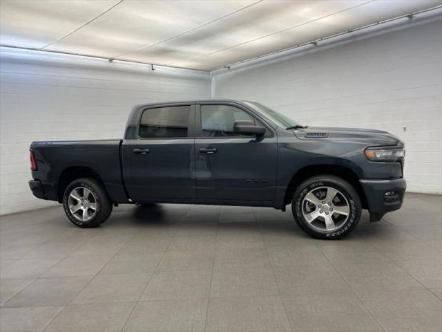 2026 RAM Ram 1500 RAM 1500 EXPRESS CREW CAB 4X2 57 BOX 2026 RAM Ram 1500 RAM 1500 EXPRESS CREW CAB 4X2 57 BOX