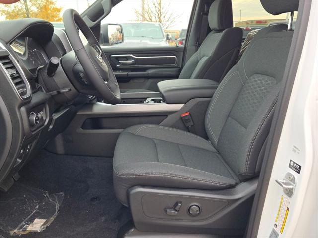 2026 Ram 1500 Big Horn Crew Cab 4x4 5'7" Box
