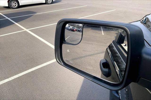 New 2026 Diamond Black Crystal Pearl-Coat Exterior Paint RAM  image 23