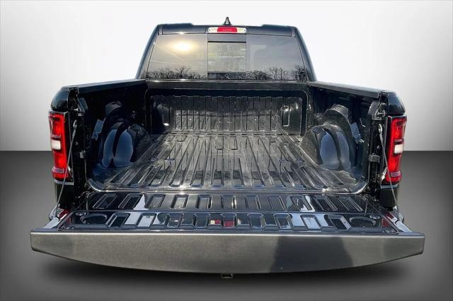 New 2026 Diamond Black Crystal Pearl-Coat Exterior Paint RAM  image 21