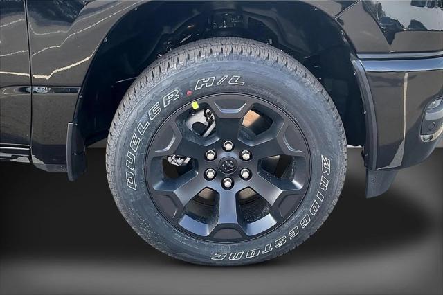 New 2026 Diamond Black Crystal Pearl-Coat Exterior Paint RAM  image 31