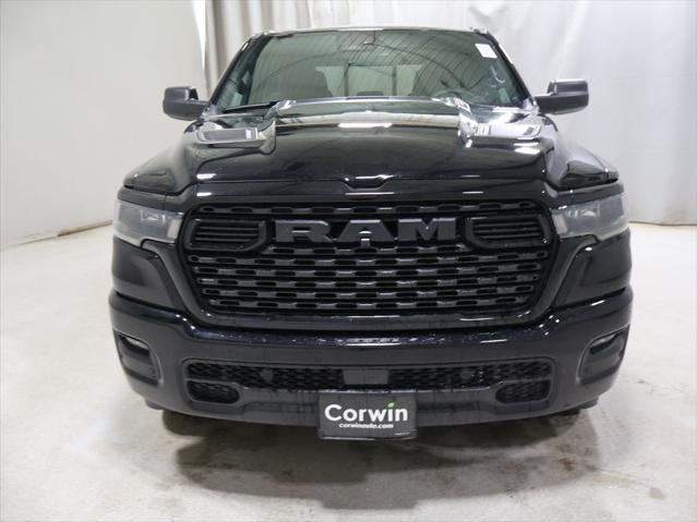 2026 RAM Ram 1500 RAM 1500 EXPRESS CREW CAB 4X4 57 BOX