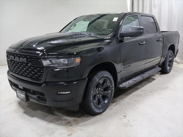 2026 RAM Ram 1500 RAM 1500 EXPRESS CREW CAB 4X4 57 BOX