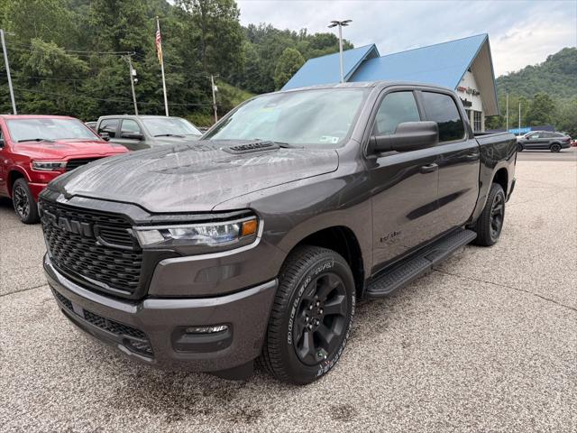 2026 RAM Ram 1500 RAM 1500 EXPRESS CREW CAB 4X4 57 BOX