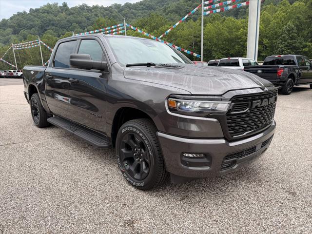 2026 RAM Ram 1500 RAM 1500 EXPRESS CREW CAB 4X4 57 BOX
