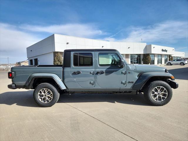 2026 Jeep Gladiator GLADIATOR SPORT S 4X4 2026 Jeep Gladiator GLADIATOR SPORT S 4X4