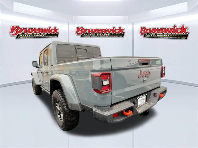 2026 Jeep Gladiator Sport
