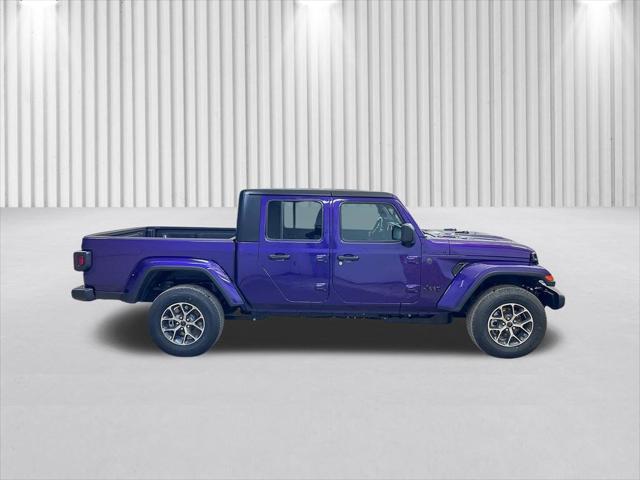 2026 Jeep Gladiator GLADIATOR SPORT S 4X4 2026 Jeep Gladiator GLADIATOR SPORT S 4X4