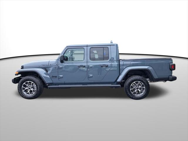 2026 Jeep Gladiator GLADIATOR SPORT S 4X4 2026 Jeep Gladiator GLADIATOR SPORT S 4X4