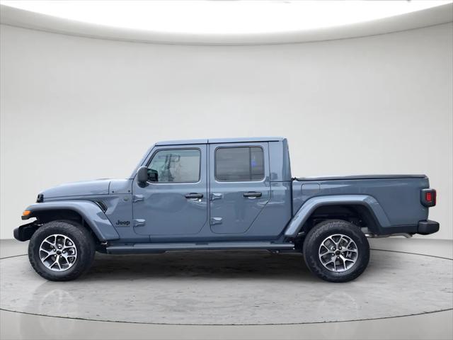 2026 Jeep Gladiator GLADIATOR SPORT S 4X4