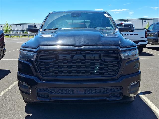 2026 RAM Ram 1500 RAM 1500 EXPRESS CREW CAB 4X4 57 BOX