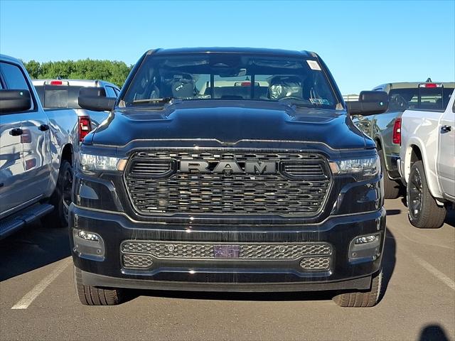 2026 RAM Ram 1500 RAM 1500 EXPRESS CREW CAB 4X4 57 BOX