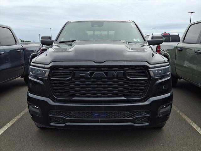 2026 RAM Ram 1500 RAM 1500 EXPRESS CREW CAB 4X4 57 BOX