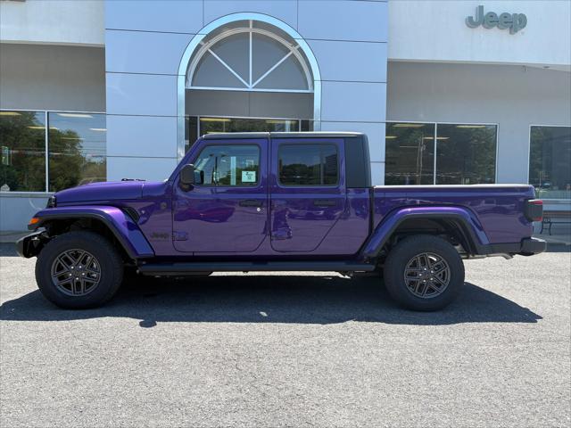 2026 Jeep Gladiator GLADIATOR SPORT S 4X4 2026 Jeep Gladiator GLADIATOR SPORT S 4X4