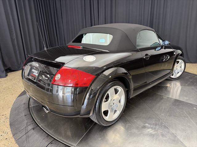 2001 Audi TT 225hp quattro AWD 2dr Roadster