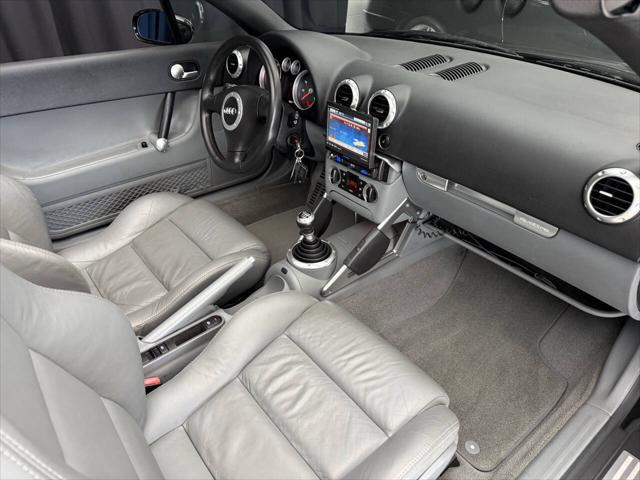 2001 Audi TT 225hp quattro AWD 2dr Roadster