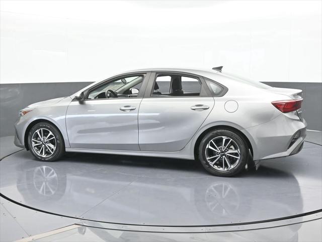 2022 Kia Forte LXS 2022 Kia Forte LXS