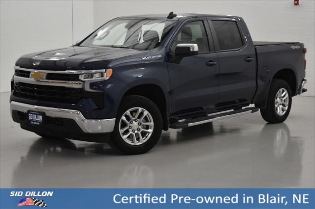 2022 Chevrolet Silverado 1500 4WD Crew Cab Standard Bed LT