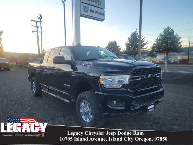 2022 RAM 3500 Big Horn Mega Cab 4x4 64 Box