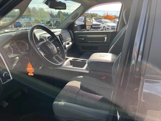 2016 RAM 3500 Big Horn 2016 RAM 3500 Big Horn