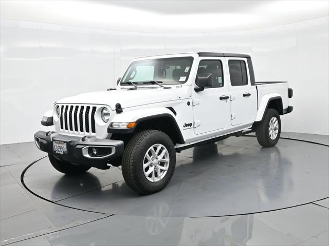 2023 Jeep Gladiator Sport S 4x4