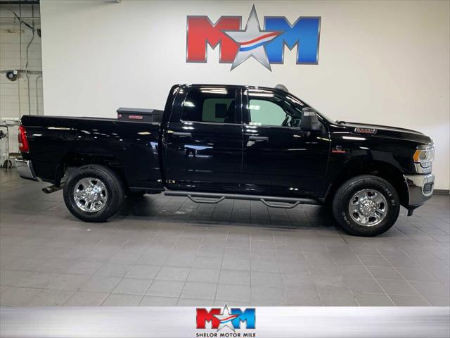 2024 RAM 2500 Tradesman Crew Cab 4x4 64 Box