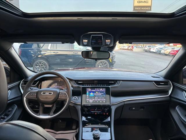 2023 Jeep Grand Cherokee Altitude 4x4 2023 Jeep Grand Cherokee Altitude 4x4