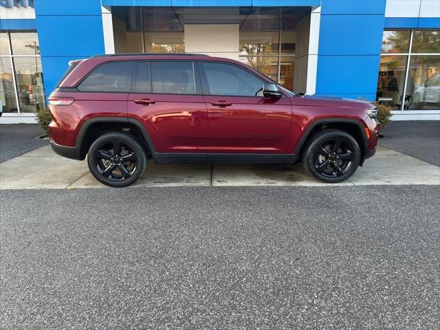 2023 Jeep Grand Cherokee Altitude 4x4 2023 Jeep Grand Cherokee Altitude 4x4